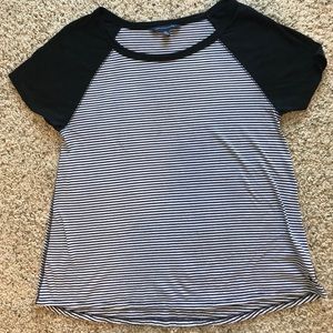Striped comfy t-shirt